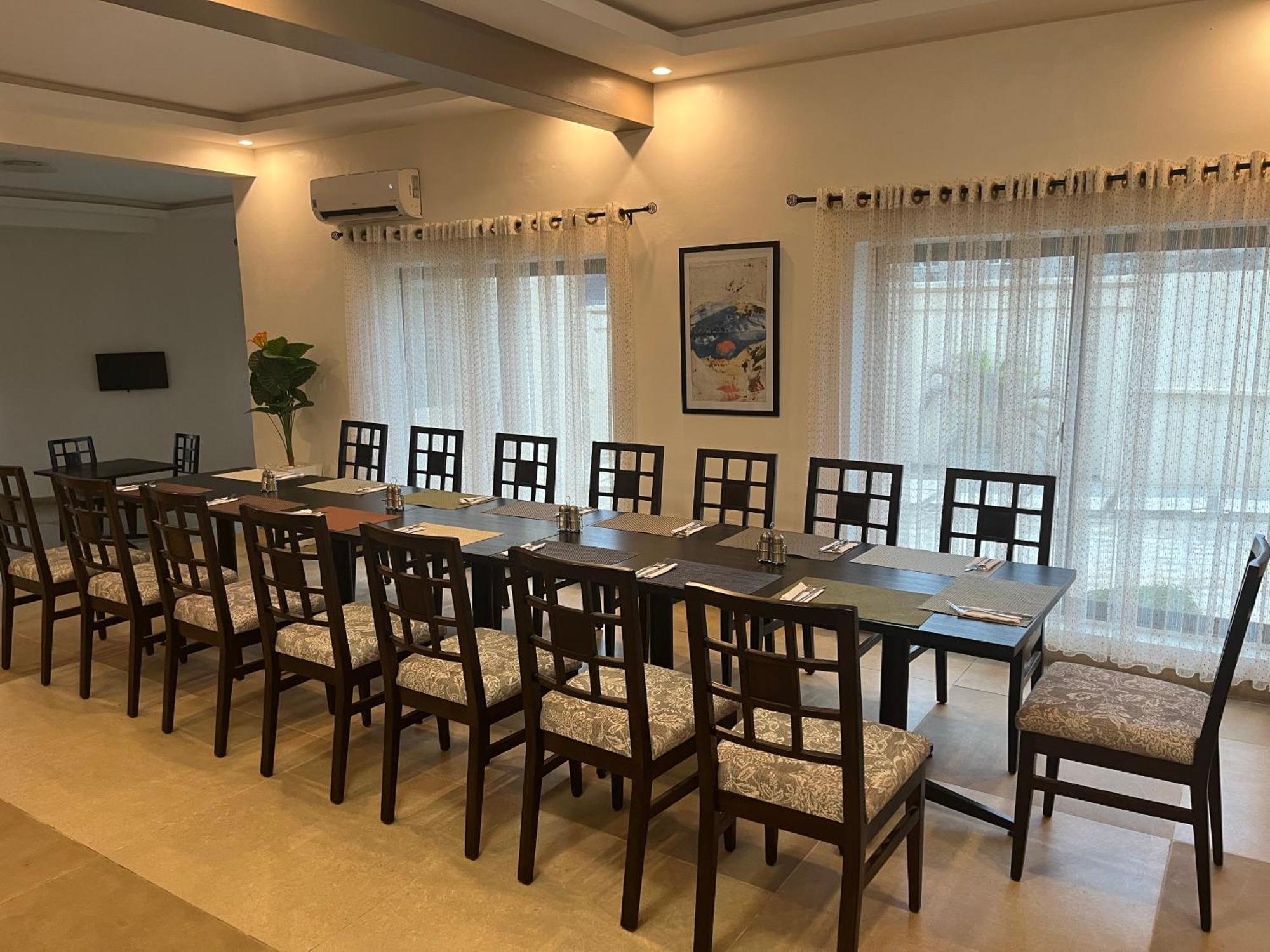 Adis Hotels Prime Ибадан Экстерьер фото