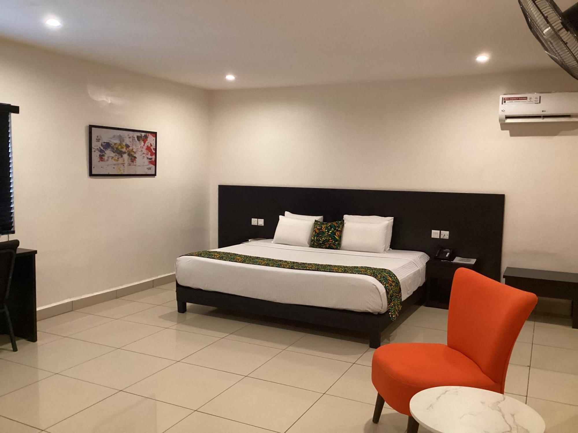Adis Hotels Prime Ибадан Экстерьер фото